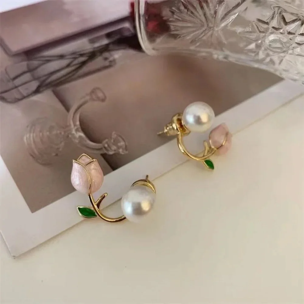 New* Pink Tulip Flower Pearl Stud Earrings - Picture 1 of 4